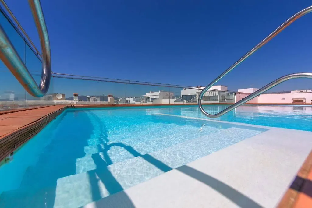 Centric Modern Top Floor Apartment With Terrace, Sea View And Parking Top Quality Beds 塔里法